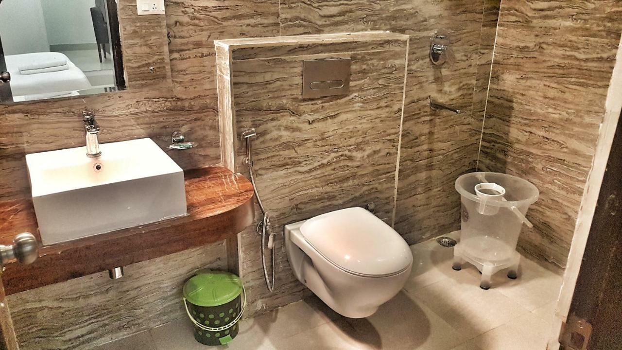 ניו דלהי Airport Hotel Delhi Aerocity, 15 Mins Yashobhoomi מראה חיצוני תמונה