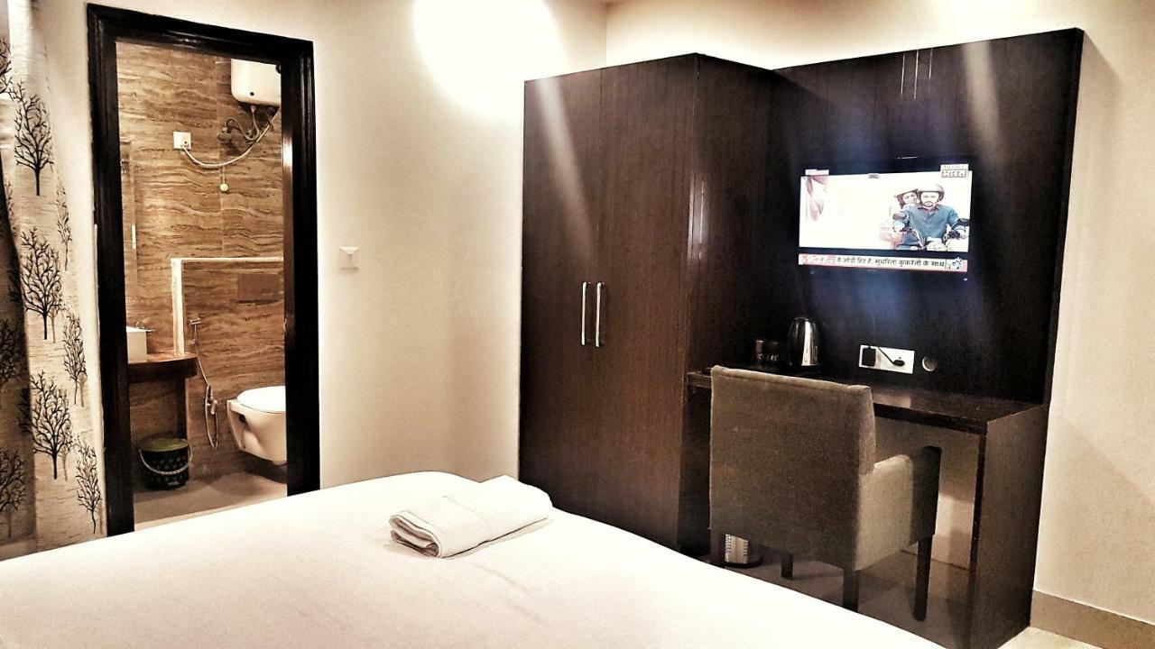 ניו דלהי Airport Hotel Delhi Aerocity, 15 Mins Yashobhoomi מראה חיצוני תמונה